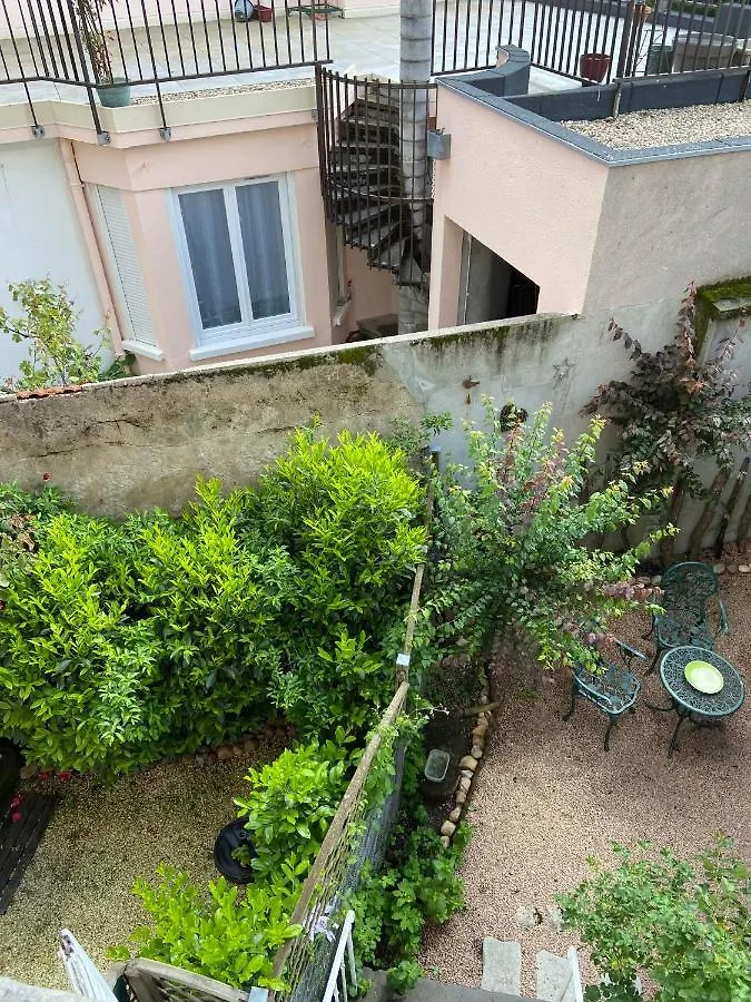 La Cure De Vichy Rue Callou Apartment